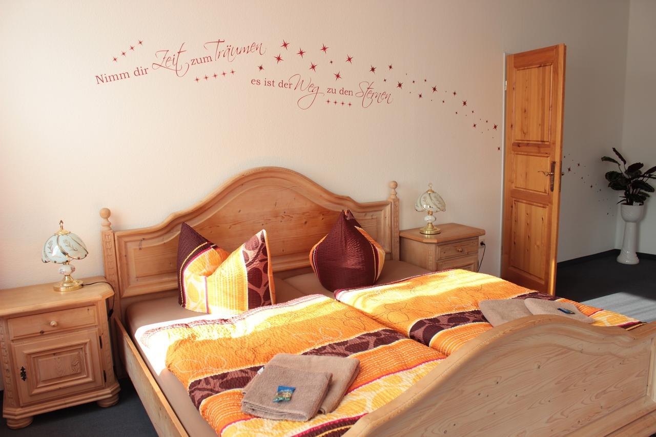 Hotel Stadt Pausa الغرفة الصورة